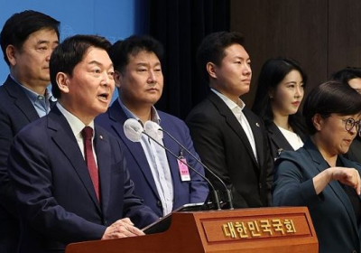 '자빠졌네 공방'에 댓글여론도 와글와글