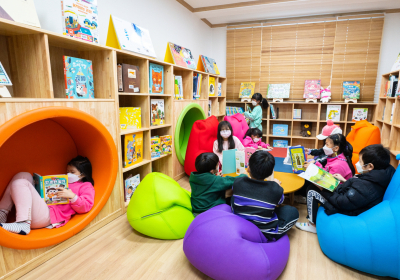 '지역사회 상생' KB국민은행, 작은도서관 9곳 확대