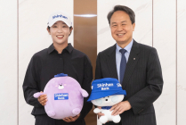 ‘키다리아저씨’ 신한금융 후원 임진희, LPGA 첫 우승