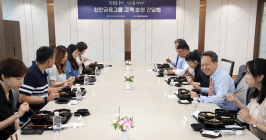진옥동 신한금융 회장, 고객과 직접 소통